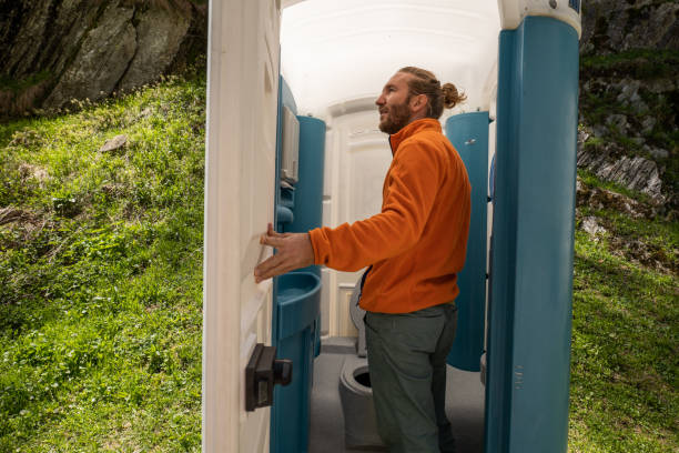 Best Portable restroom trailer rental  in Glen Rock, PA